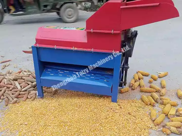 Batteuse à maïs
